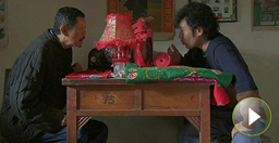 求情 你坐下聽我說行嗎！