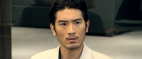 法則3：升職加薪要有背景