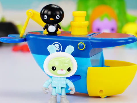 海底小纵队会说话的破冰蓝鲸艇